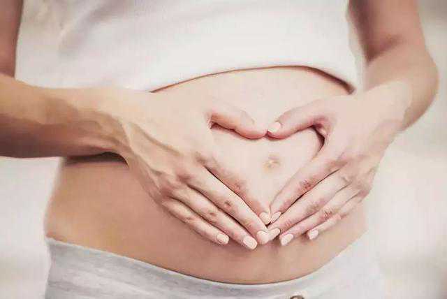 多胎妊娠对孕妈妈身体影响大，关注孕妈妈身体健康是整个孕期的关键